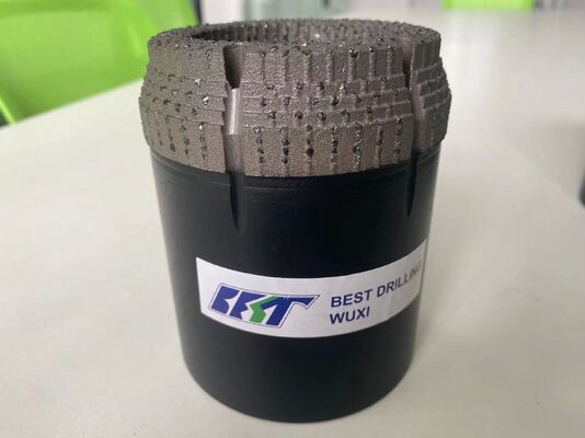 ความแม่นยําสูงในการตั้งทิศทางพื้นผิวแกน Diamond Core Bit สําหรับการสํารวจแร่ธาตุ
